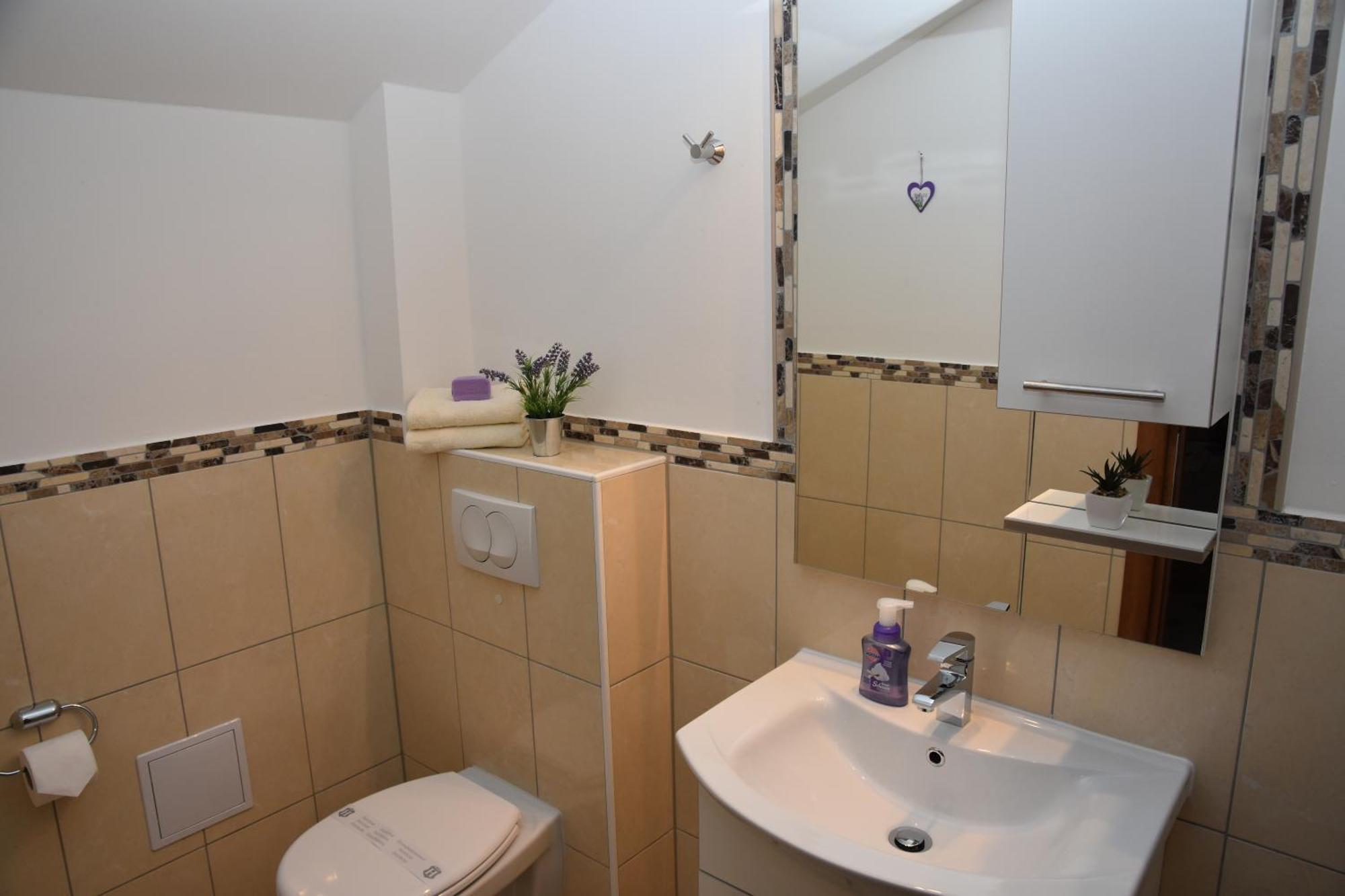 Apartments Lavendula Водице Екстериор снимка
