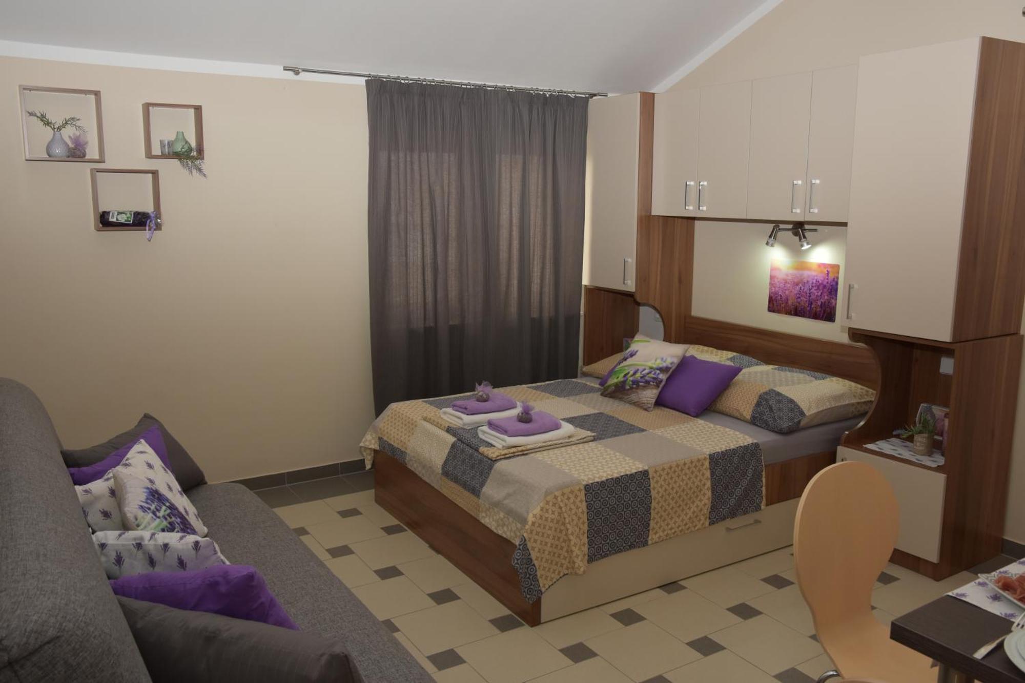 Apartments Lavendula Водице Екстериор снимка