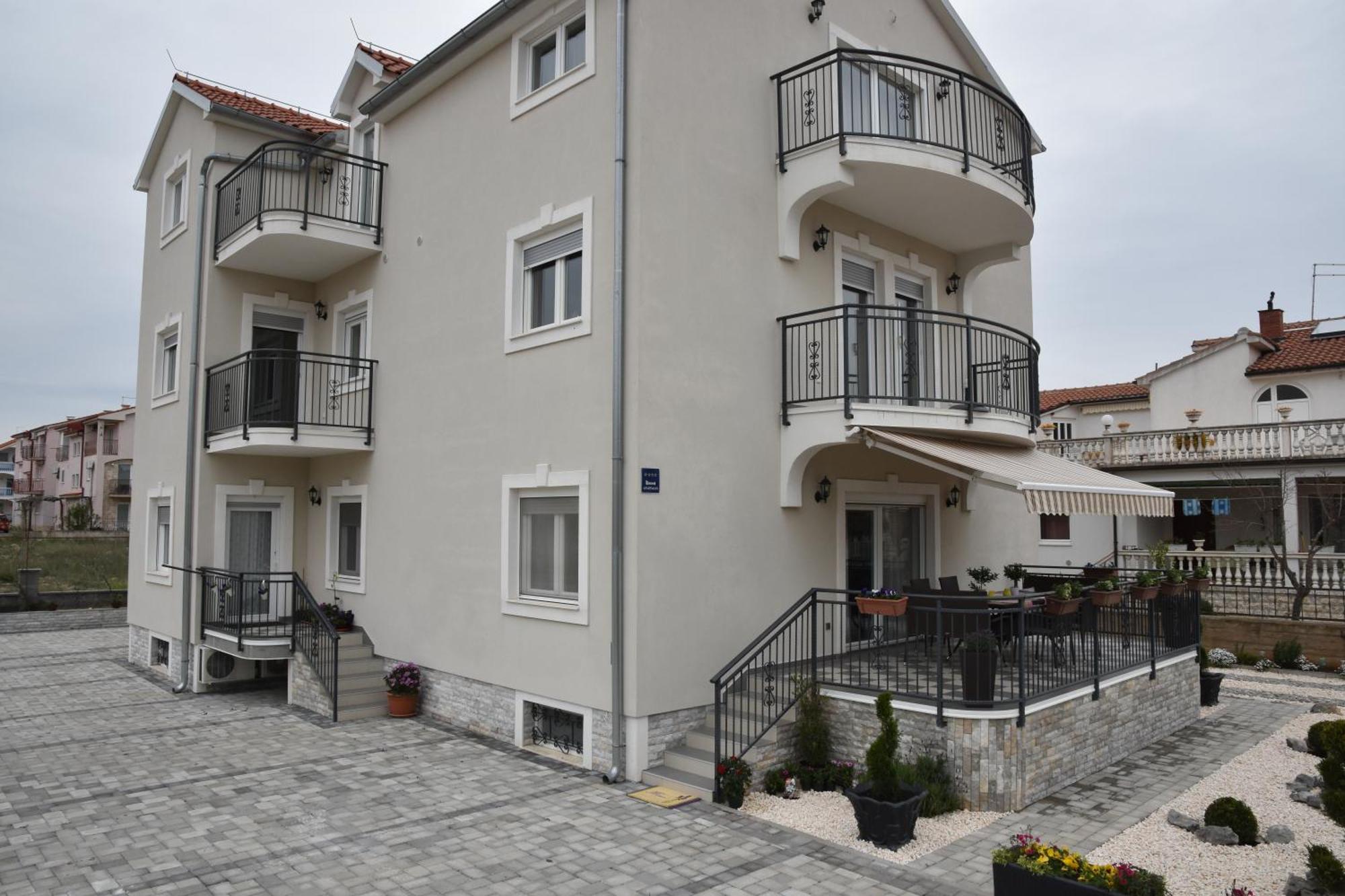 Apartments Lavendula Водице Екстериор снимка
