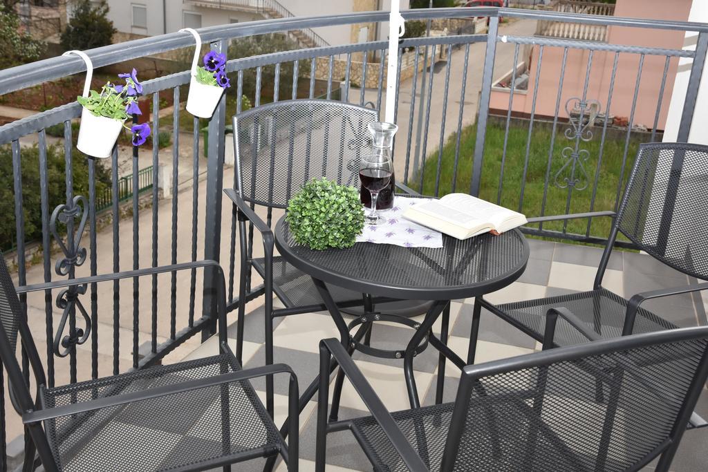 Apartments Lavendula Водице Екстериор снимка